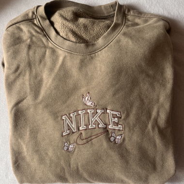 Beige sweatshirt with Nike knit