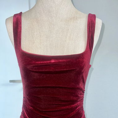 Robe velours bordeaux 