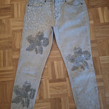 Pantalon style délavé 