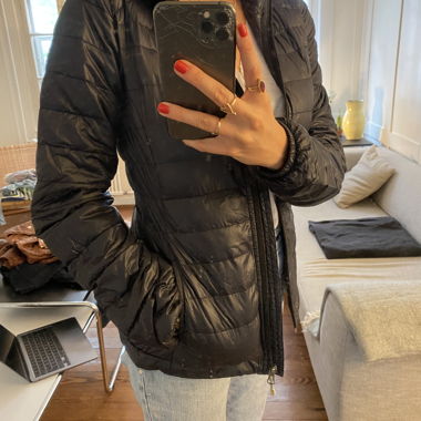 dünne Daunenjacke