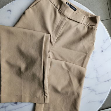 Zara pantaloni vita alta beige