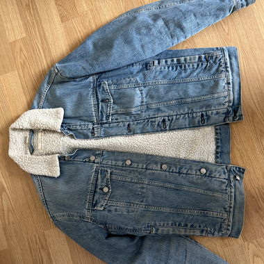 Giacca di jeans L.O.G.G. con fodera Teddy