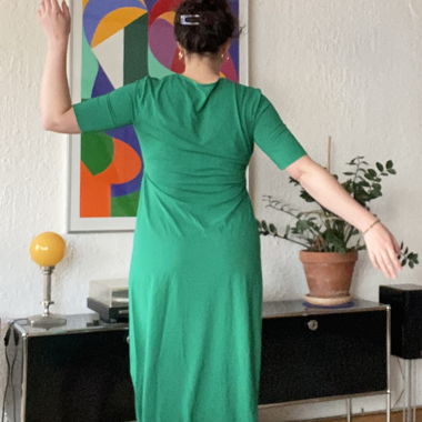 Grünes Midikleid mit A-Linie