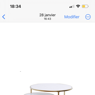 Table de salon neuf dans sont carton 