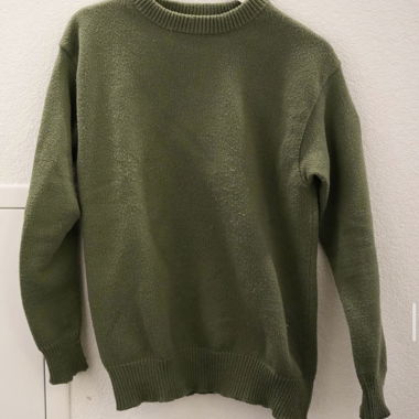 Maglione in maglia verde oliva