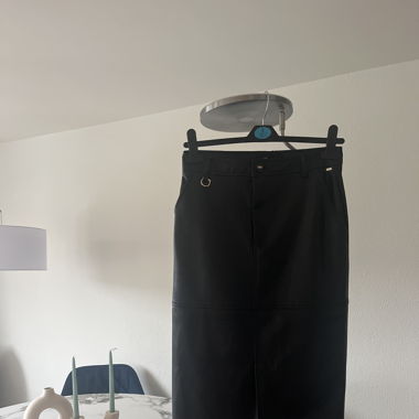 MIDI skirt