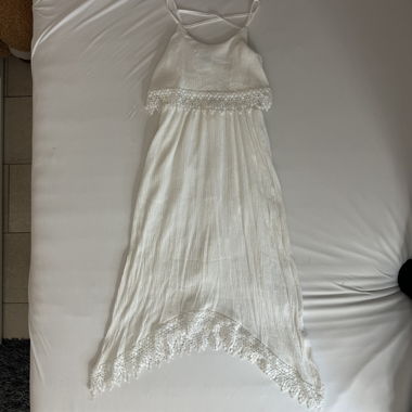 Abito maxi in pizzo bianco