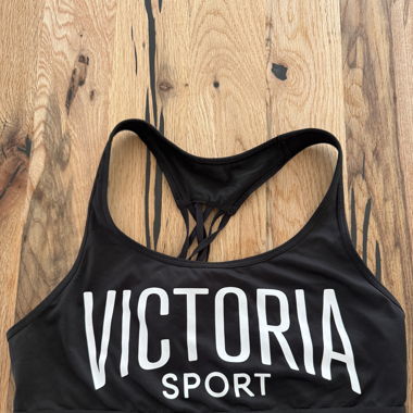 Victoria‘s secret sports bra