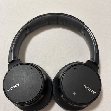 Sony Overear Kopfhörer (alt)