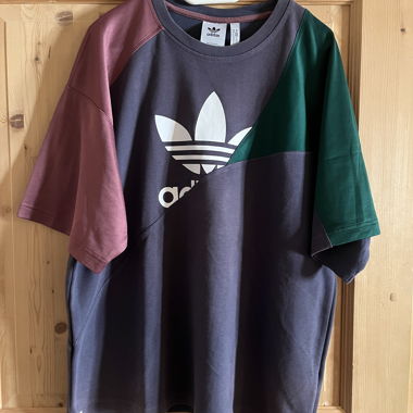 Adidas T-Shirt 