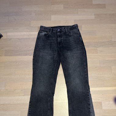 Zara Flared Jeans
