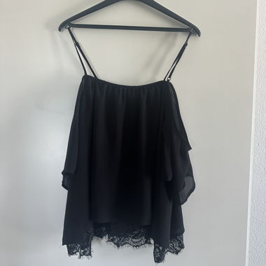 Romantic feminine  off-shoulder blouse