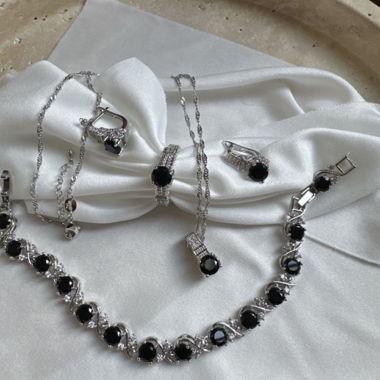 Complete set size 56 s925