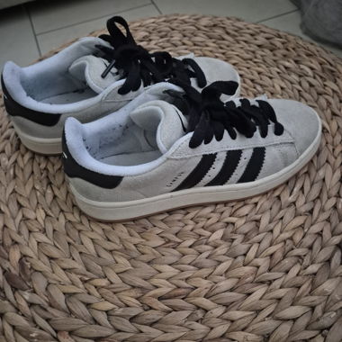 Adidas Campus