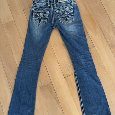 Jeans Rock Revival