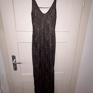 Rückenfreies maxikleid 