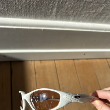Wiiss rosa oakley sunnebrüue