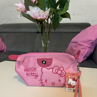 Necessaire