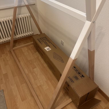 White Wooden kids bed frame tipee style
