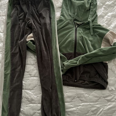 Green Tracksuit Set
