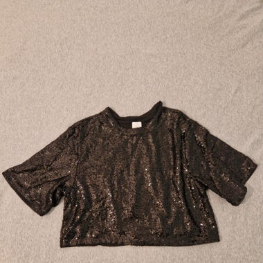 Haut à sequins 