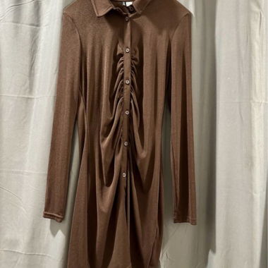 Robe brune 