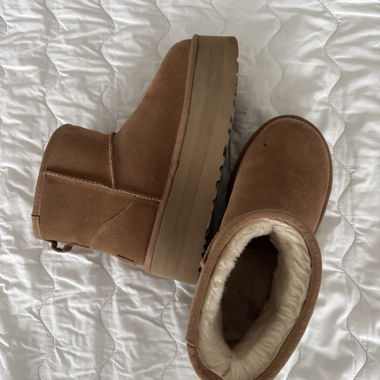 UGGS con suola alta
