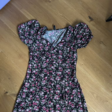 Kleid