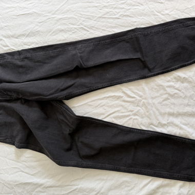Schwarze Jeans 
