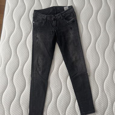 Jeans neri Elias Rumelis