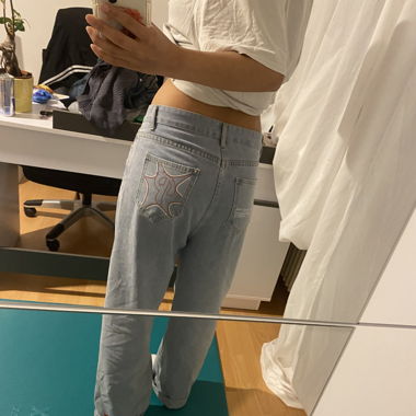 Baggy jeans
