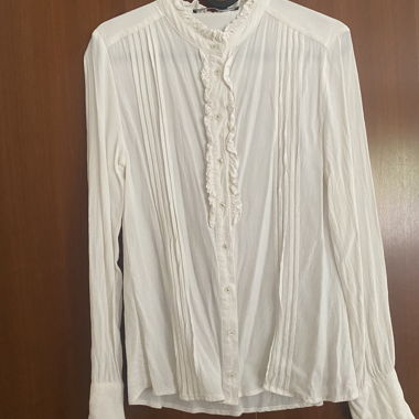 Klassische Bluse