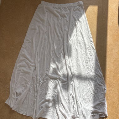 White long flowy skirt