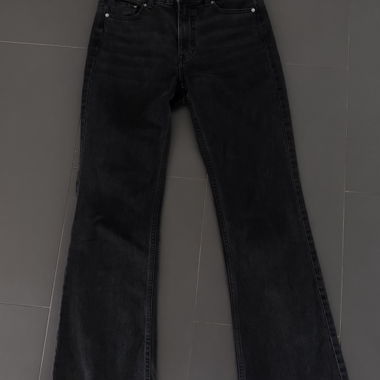 Jeans neri a vita media
