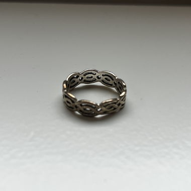Bague fine en argent