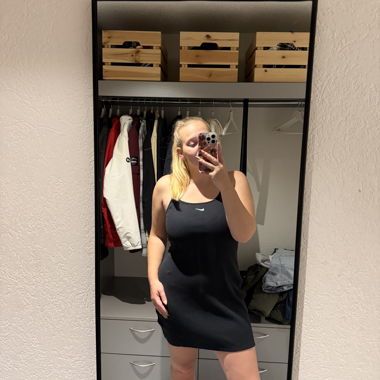 Kurzes Kleid