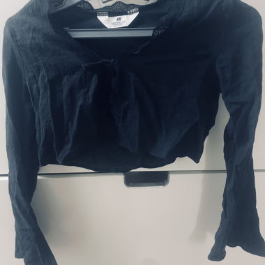 Chemisier noir en dentelle H&M