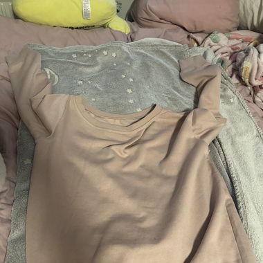Maglione sweater rosa grigio beige