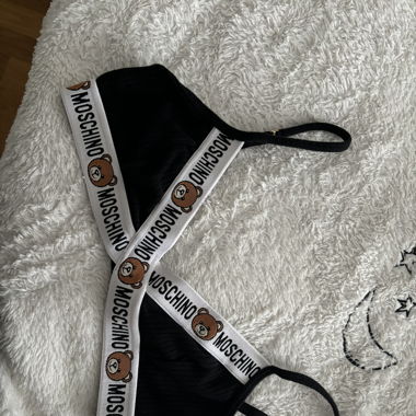 Moschino 