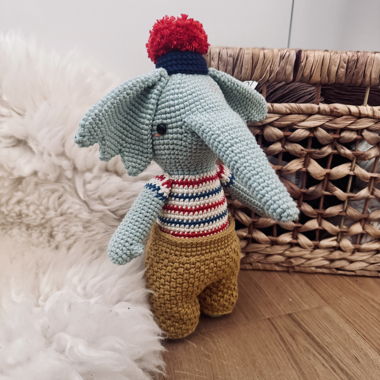 Peluche Amigurumi éléphant au crochet