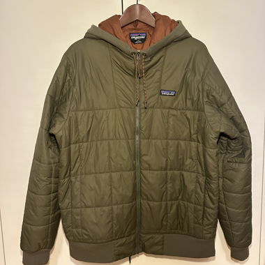 Giacca con cappuccio trapuntata Patagonia khaki