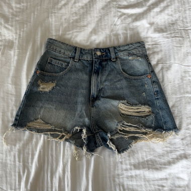 Kurze Hosen für Sommer