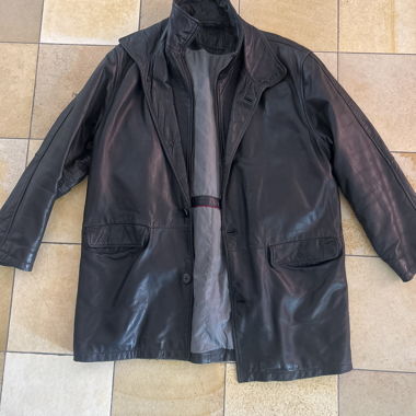 Schwarzer Lederjacke-Mantel von Devred
