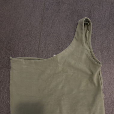 One Sholder Top
