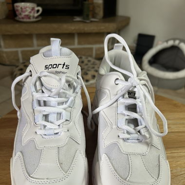 Baskett neuve jamais porté 