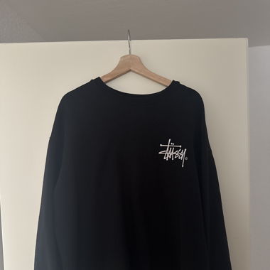 stüssy sweatshirt 