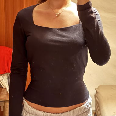 Low-cut sweater