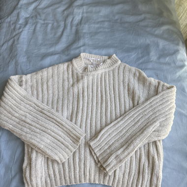 Geripptes Strick-Crop-Top Sweater