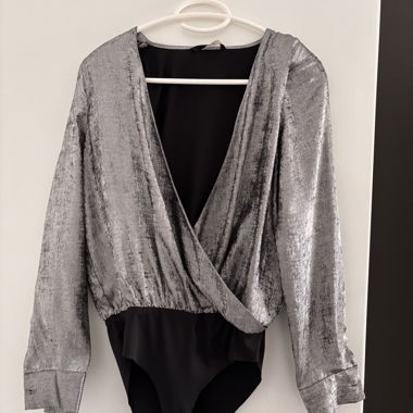 Grey body top