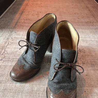 Moccasin mit Absatz